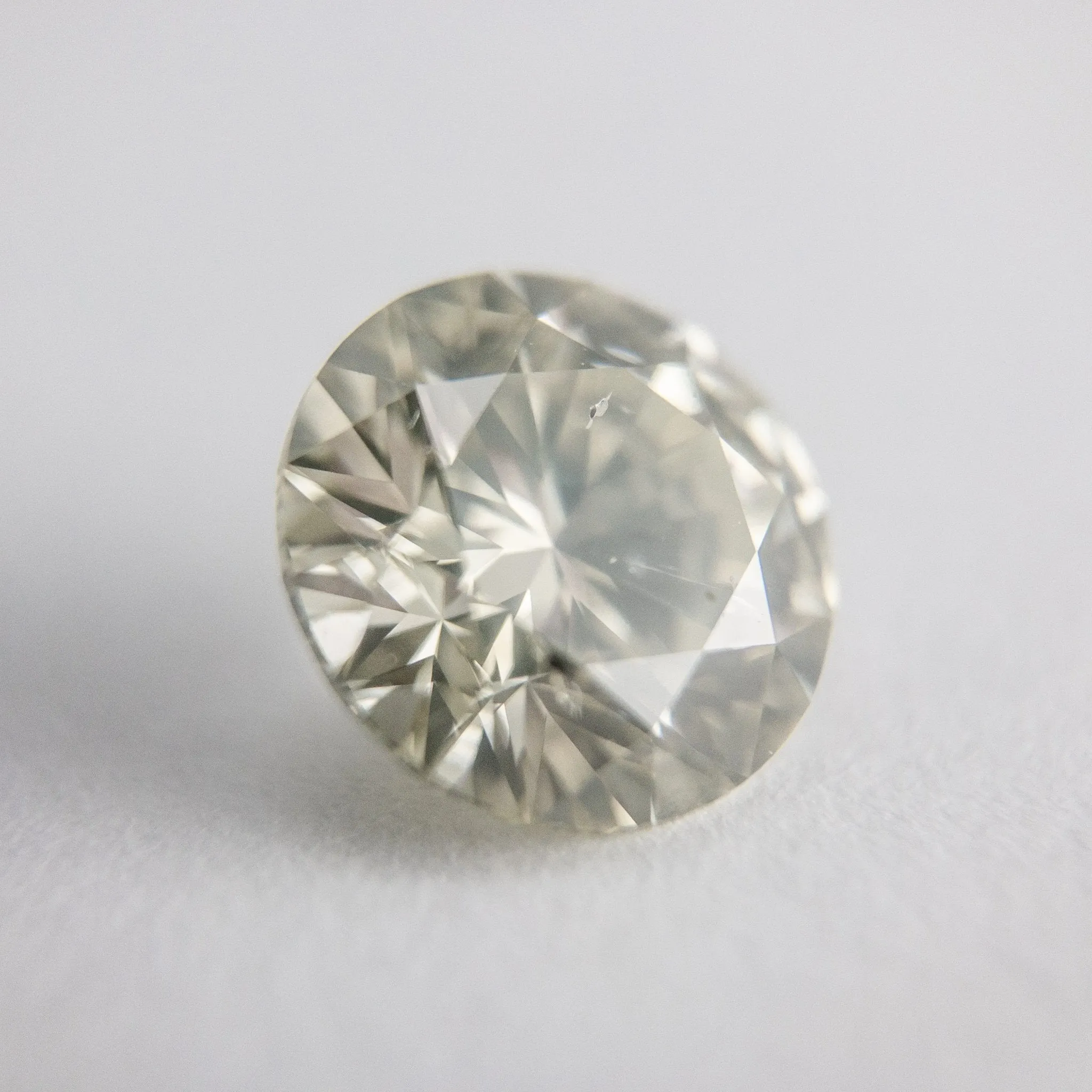 2.15ct 8.19x8.15x5.09mm Light Greyish Greenish Yellow Round Brilliant F-124- Dream Diam Exclusive