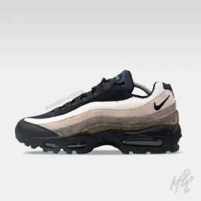 Corduroy Cut & Sew - Air Max 95 Custom