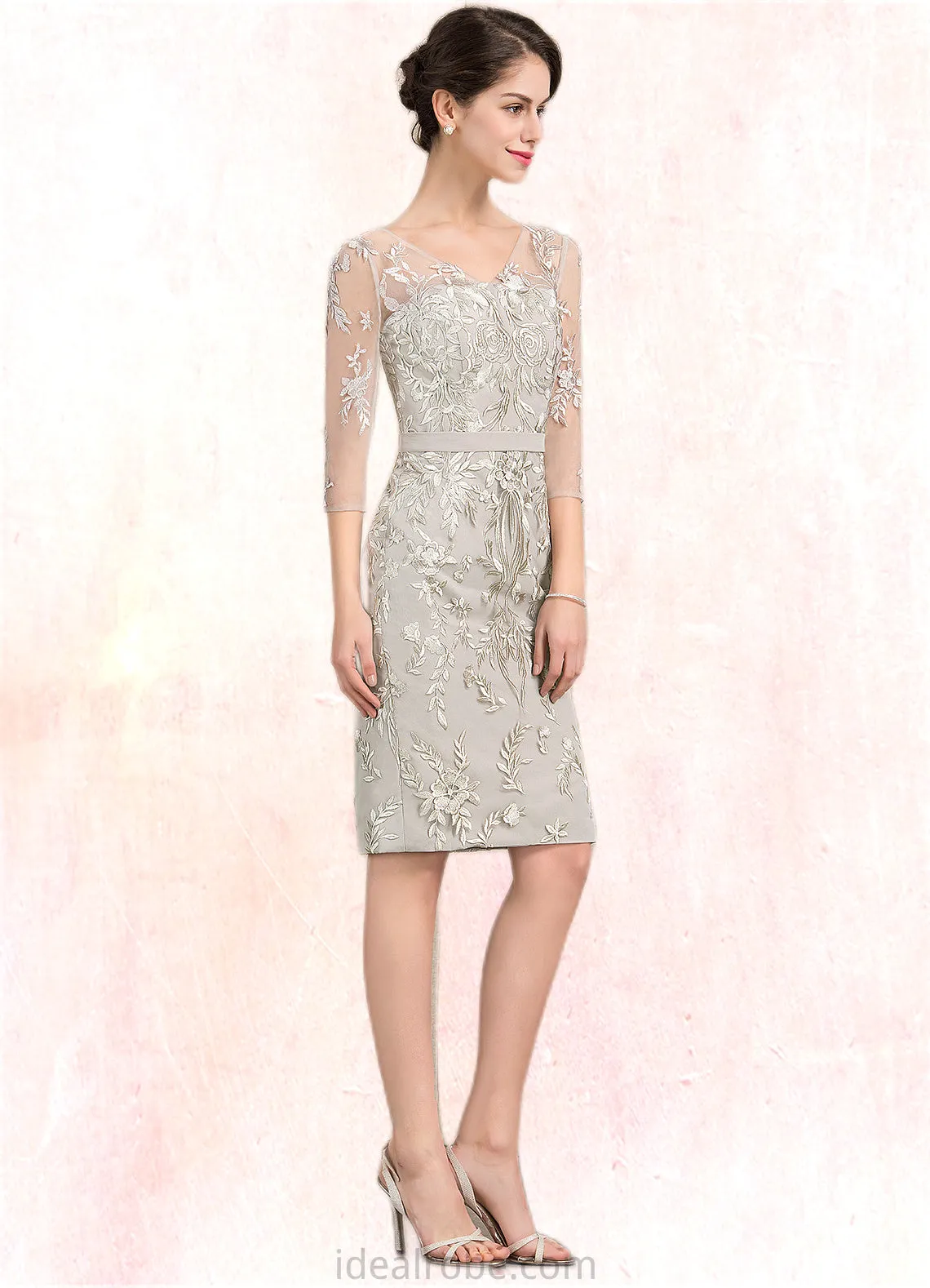 Ellie Sheath/Column V-neck Knee-Length Lace Mother of the Bride Dress STK126P0014570