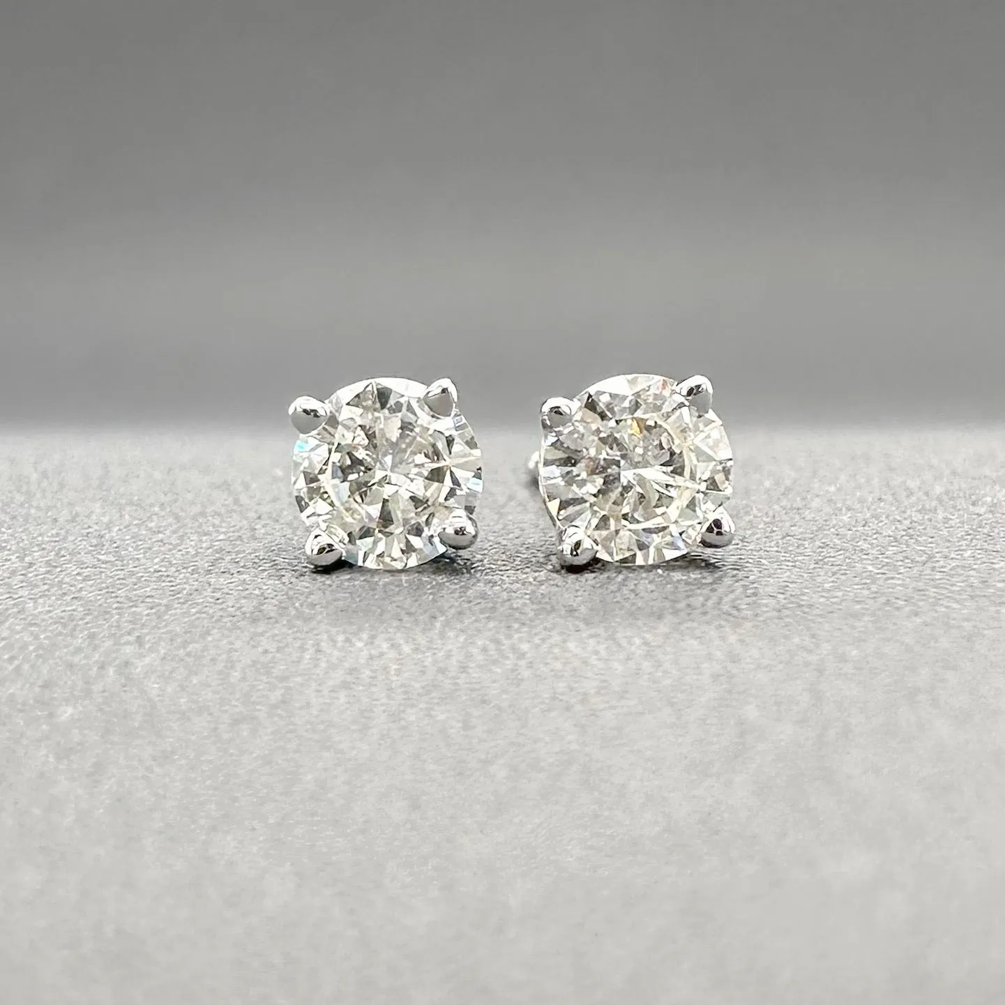 Estate 14K W Gold 0.42ctw H-I/VS2-SI1 Diamond Stud Earrings