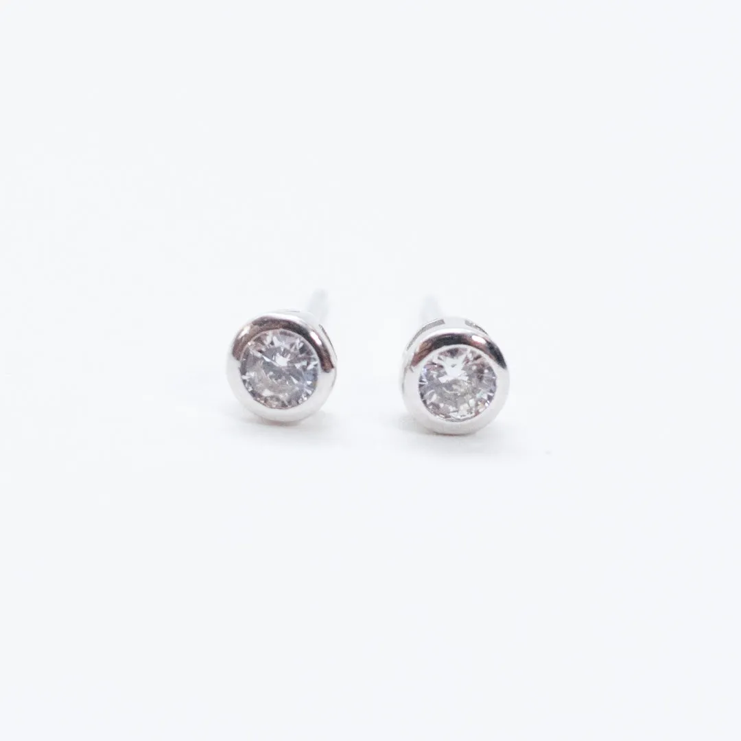 Silver Round Capped Crystal Studs