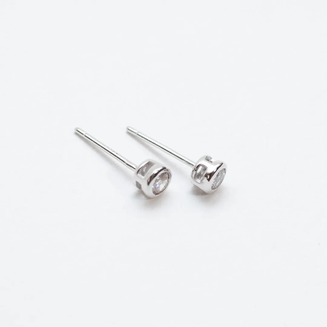 Silver Round Capped Crystal Studs