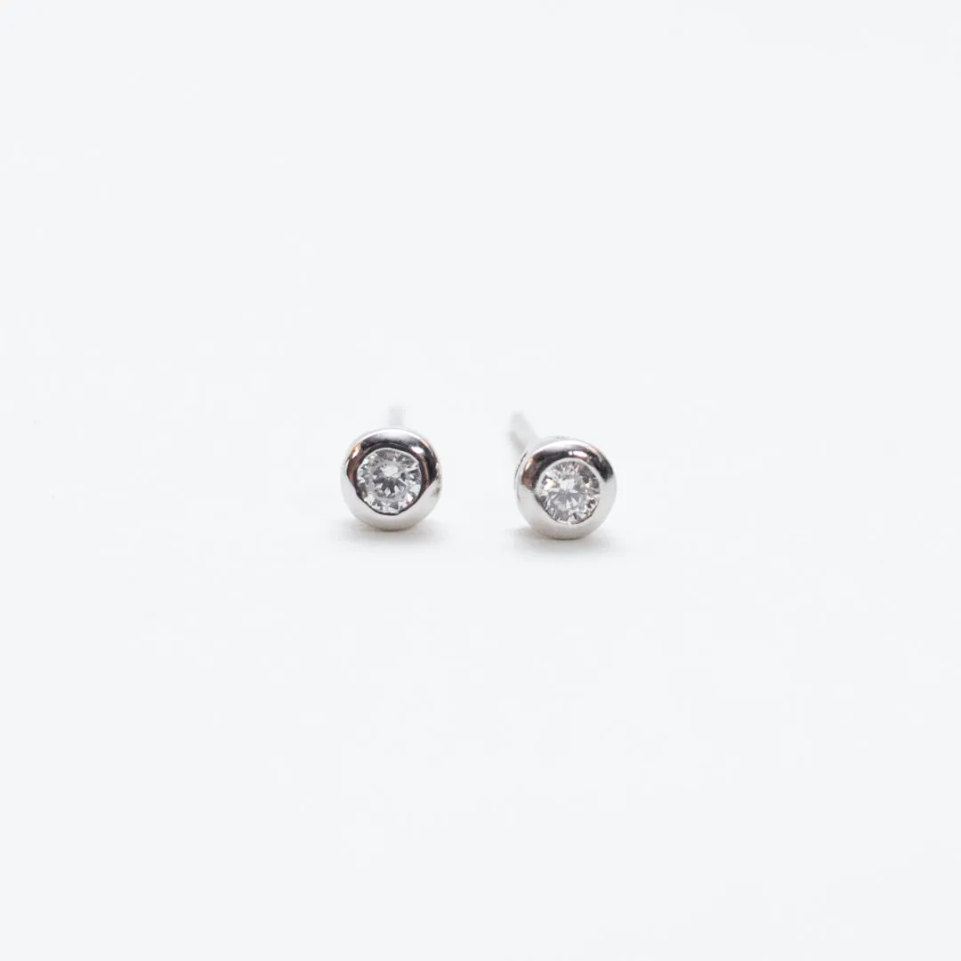 Silver Round Capped Crystal Studs